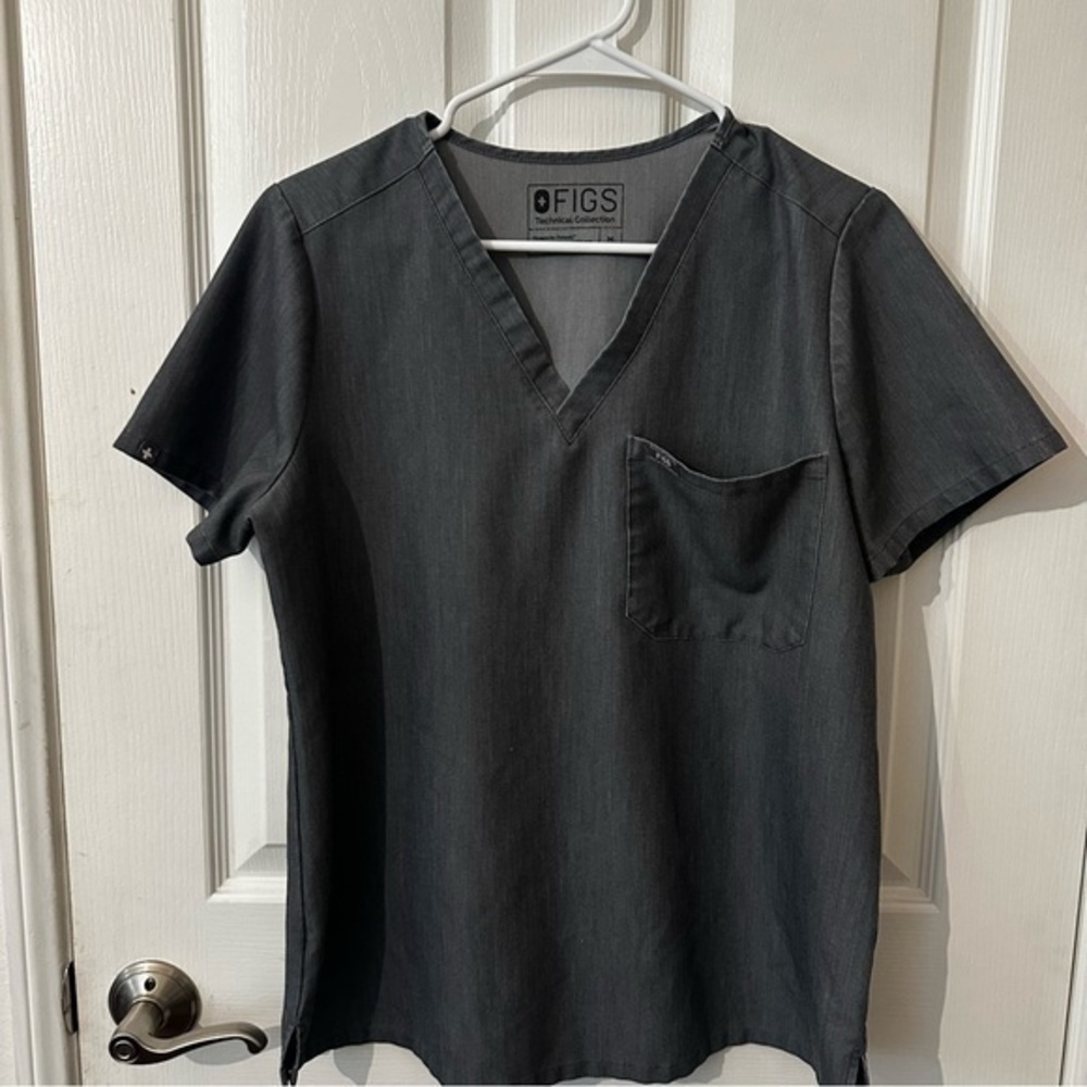 FIGS Technical Collection Scrub, size M